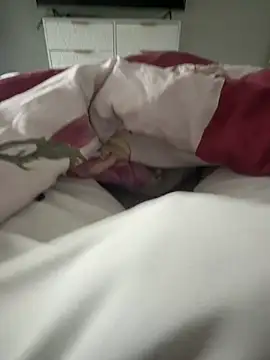 tiou72 online show from February 2026 08:33:01 AM