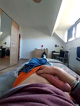 pascalino100 online show from March 2025 10:25:02 AM