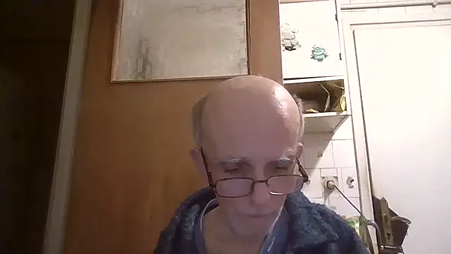 mariusica1xh online show from February 2026 05:25:01 PM