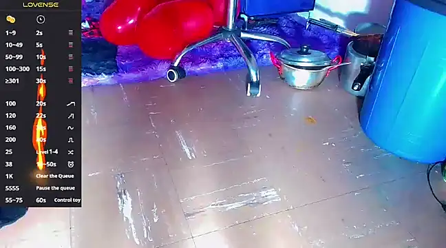 Snapshot of nicol_gill_ chatting on February 2025 11:29:02 AM nicol gill online show from February 2025 11:29:02 AM