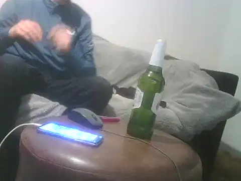 Snapshot of PocoLoco420 chatting on January 2026 09:07:02 PM PocoLoco420 online show from January 2026 09:07:02 PM