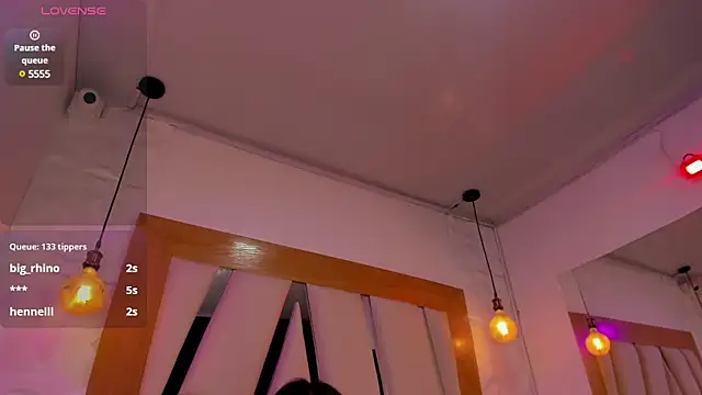 sophie ws online show from December 2024 05:44:01 AM