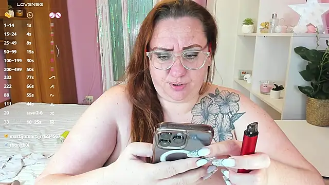 Snapshot of lovely_adelle chatting on December 2024 10:46:02 AM lovely adelle online show from December 2024 10:46:02 AM