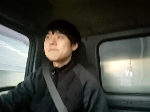 whitebriefboy online show from February 2026 09:26:02 PM