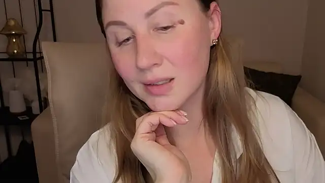 Helens love online show from October 2025 07:52:02 AM