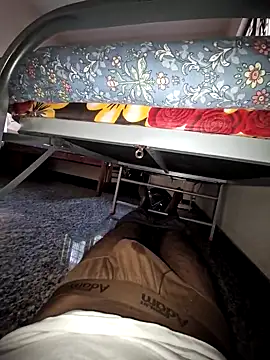 Yours daddy6728 online show from November 2025 12:04:01 PM