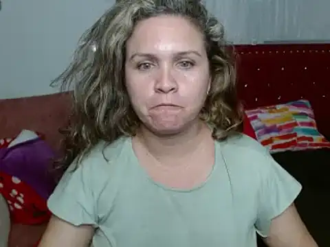 helenca43 online show from March 2025 01:15:01 AM