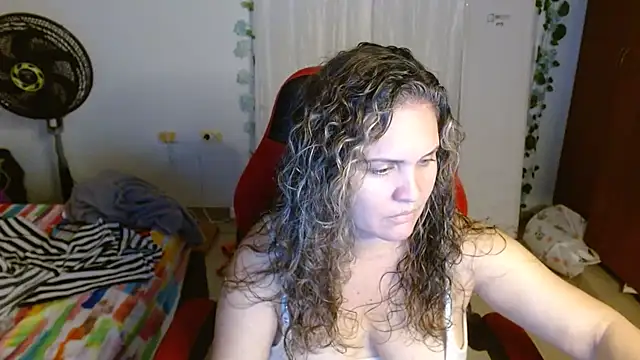 helenca43 online show from September 2025 11:15:02 PM