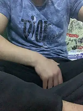 YawlingJingoist online show from April 2026 09:17:02 PM