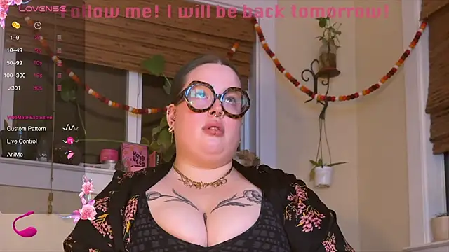 MissBika online show from December 2024 01:59:02 AM