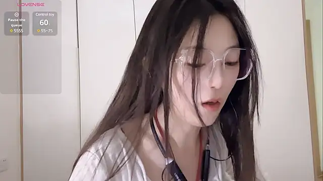 Sweet-Angel999 online show from March 2025 06:55:01 PM