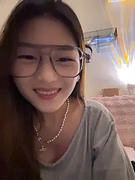 Sweet-Angel999 online show from February 2026 03:05:01 PM