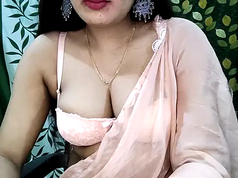 Snapshot of Aarvi_Arora chatting on October 2025 09:52:01 AM Aarvi Arora online show from October 2025 09:52:01 AM