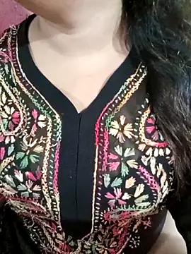 Beautyy38 online show from October 2025 03:36:02 AM