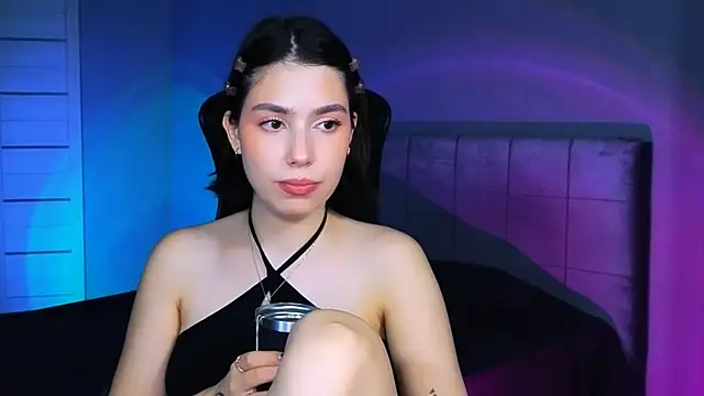 Stacy Gonzales  online show from November 2025 09:58:01 AM