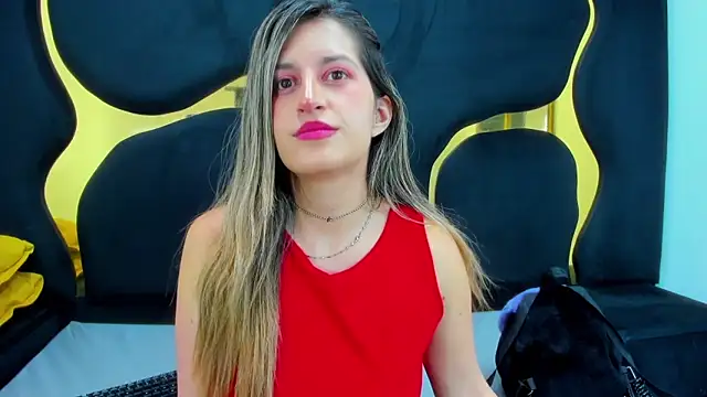 GiaRoussel online show from September 2025 03:12:02 PM