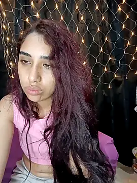 ifeelverywet andhot online show from November 2025 06:08:01 AM