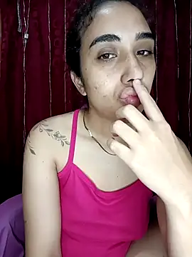 ifeelverywet andhot online show from February 2026 03:31:01 PM