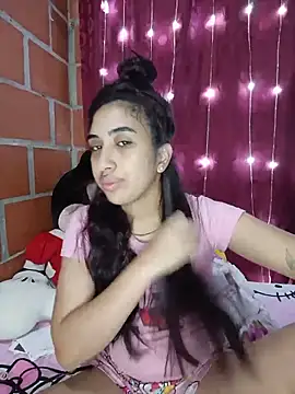 ifeelverywet andhot online show from June 2026 03:17:02 PM