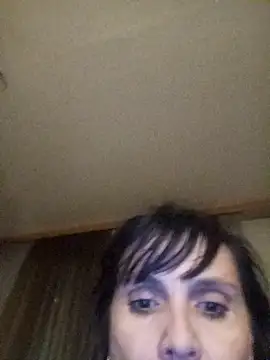 Francenia lolis online show from April 2026 09:42:02 PM