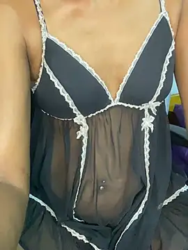 juliya Les online show from April 2026 07:11:01 PM