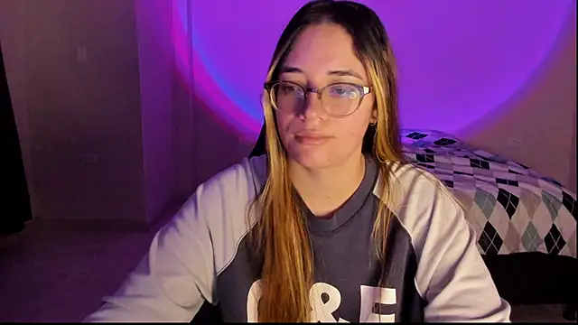 atenas 05  online show from October 2025 09:30:02 AM