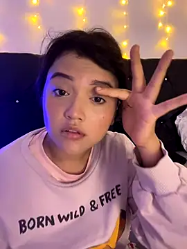 alisson carolina73 online show from November 2025 10:42:01 PM