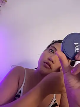 alisson carolina73 online show from April 2026 07:04:02 PM