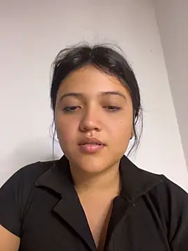 Snapshot of alisson_carolina73 chatting on May 2026 12:49:01 AM alisson carolina73 online show from May 2026 12:49:01 AM