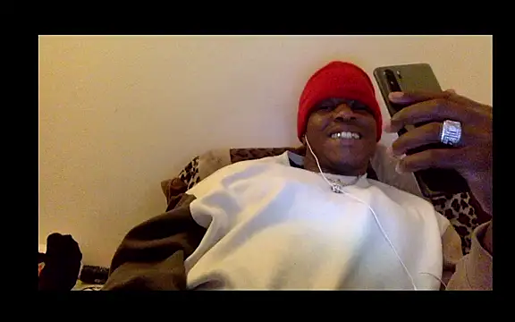 POPAYE972 online show from April 2026 11:18:02 PM