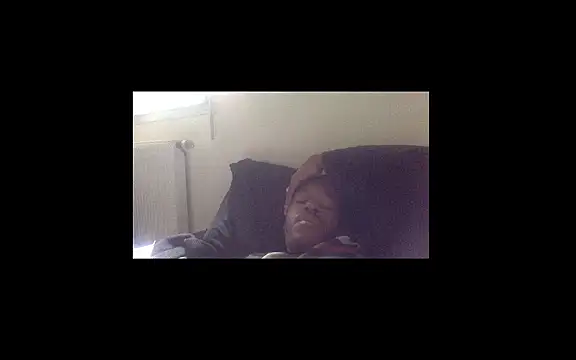 Snapshot of POPAYE972 chatting on June 2026 06:44:01 AM POPAYE972 online show from June 2026 06:44:01 AM