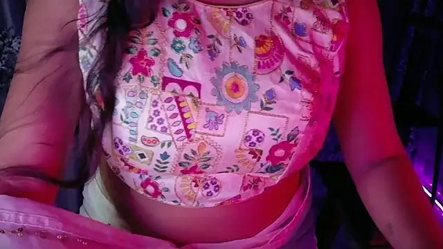 SexyAndHottie online show from November 2025 05:07:01 PM