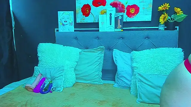 dulce celeste15 online show from March 2025 08:54:02 PM