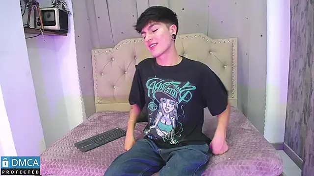 CataFox  online show from March 2025 01:45:02 AM