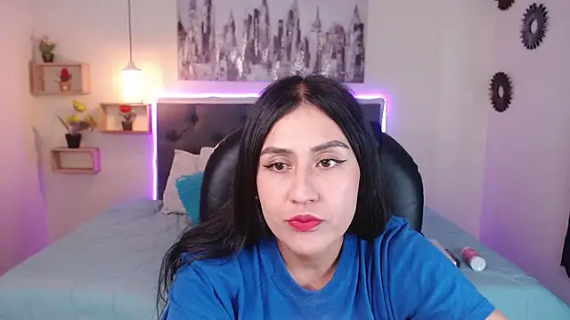 mia aira online show from January 2025 08:10:02 PM