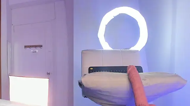 zoe backer online show from September 2025 11:10:01 AM