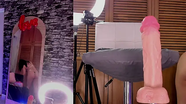 zoe backer online show from October 2025 11:17:01 AM