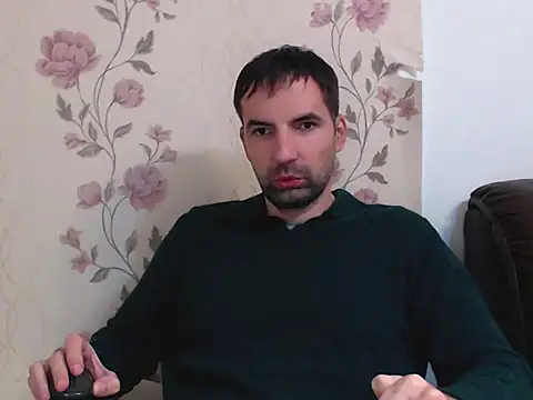 Leo 1617 online show from December 2025 09:08:02 PM