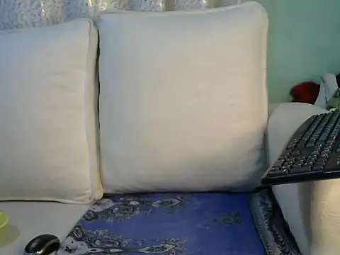 Caryyyl online show from November 2025 04:12:02 AM