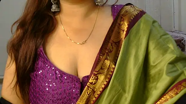 Snapshot of Rashisharma chatting on March 2025 08:36:01 AM Rashisharma online show from March 2025 08:36:01 AM