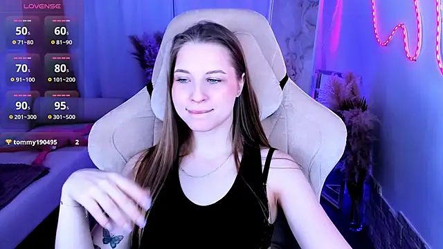 CuteMousee online show from December 2025 06:21:01 AM