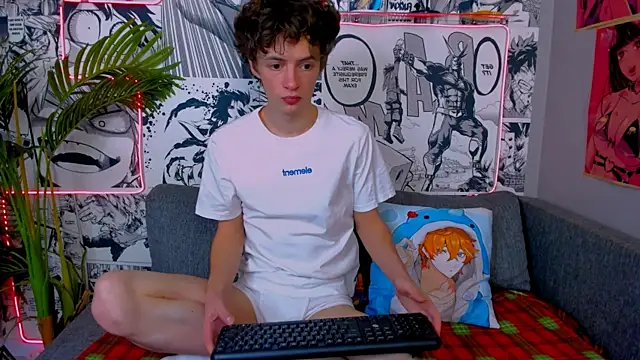 LukeSweet online show from April 2026 02:22:01 PM