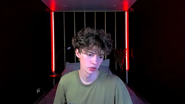 Snapshot of LukeSweet chatting on June 2026 02:54:01 PM LukeSweet online show from June 2026 02:54:01 PM