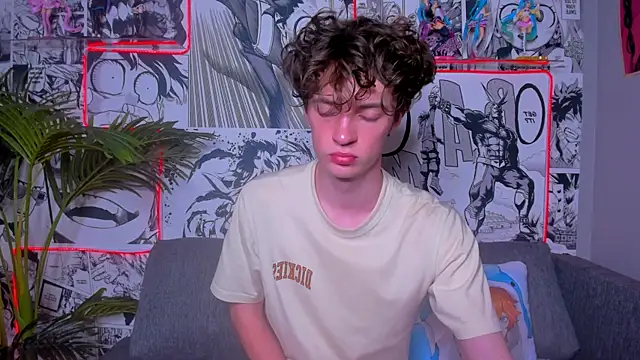 Snapshot of LukeSweet chatting on July 2026 01:26:02 PM LukeSweet online show from July 2026 01:26:02 PM