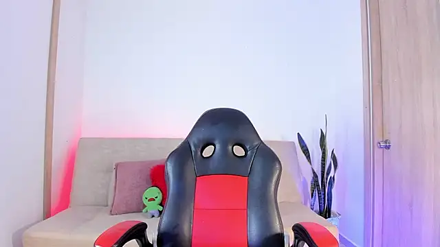 Snapshot of Sweetluna__ chatting on March 2026 05:27:02 PM Sweetluna online show from March 2026 05:27:02 PM