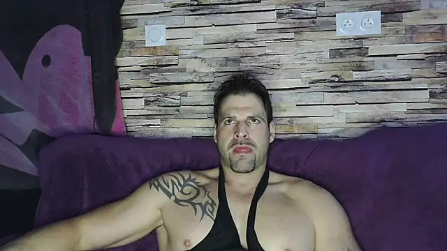 XxBigboybandxX online show from February 2025 03:34:01 PM