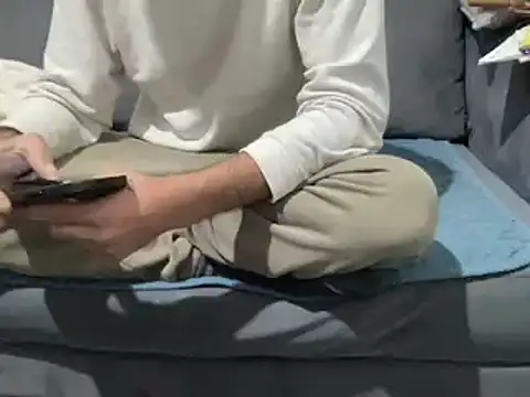 4small4inchlol online show from March 2025 05:58:02 PM