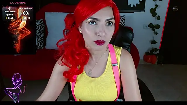 Carolaine69  online show from October 2025 02:41:01 PM