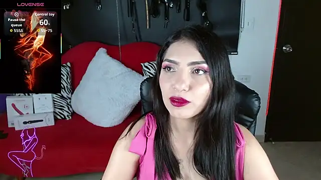 Carolaine69  online show from November 2025 02:02:01 PM