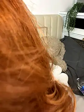 Isa smeraldy online show from November 2025 11:37:02 PM